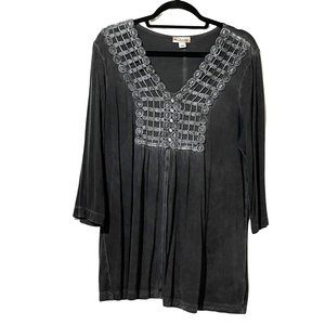 World Unity size L dark gray distressed rhinestone accents long sleeve tunic
